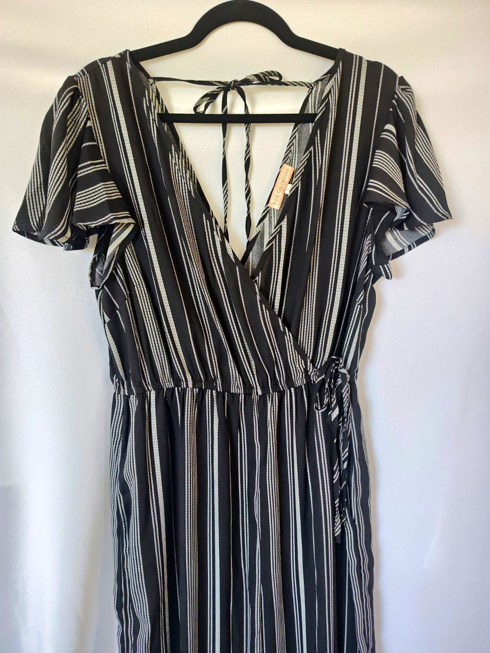 B.O.G Collective Women’s Black/White Striped V-Neck Jumpsuit L
